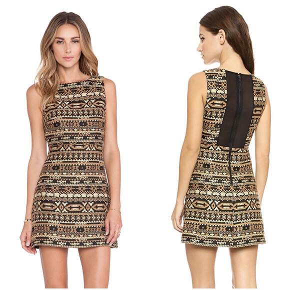 Alice + Olivia Dresses & Skirts - Alice + Olivia Wilcox Geometric Metallic Dress